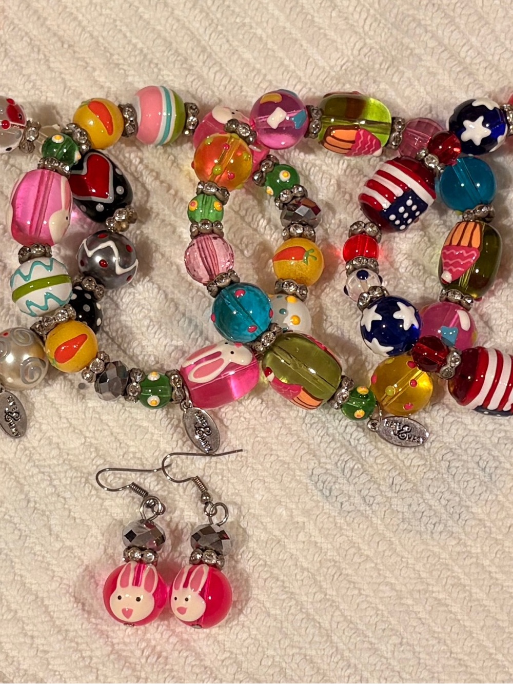 Holiday Glass Bead Stretch Bracelet Set with Bunny Earrings